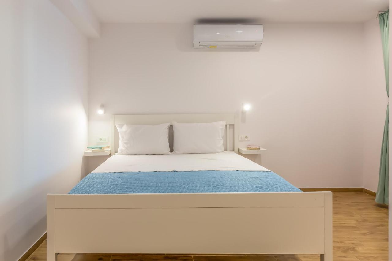 Adris Apartments 오미스 외부 사진