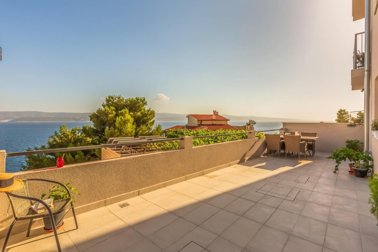 Adris Apartments 오미스 외부 사진